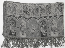Handwoven Paisley Jamavar Designer Woolen Shawl